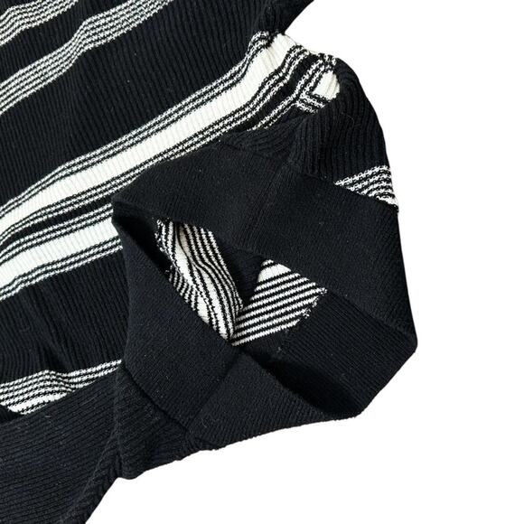 Free People Spectrum Black White Striped Pullover Sweater Off Shoulder Medium - Picture 8 of 11